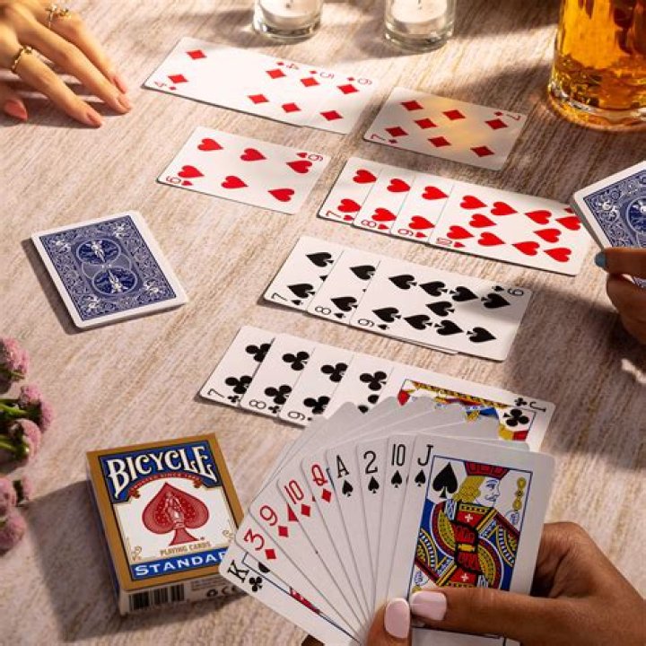 Which game we play using cards?